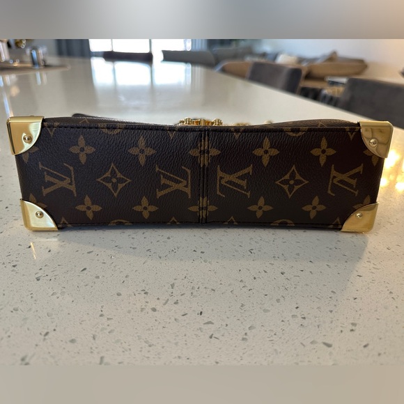 Louis Vuitton Trunkie Bag • LIKE NEW April 2025 - Picture 6 of 15